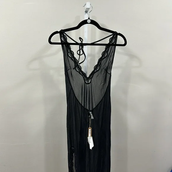 SKIMS Summer Mesh Lace Deep Plunge Long Dress | Onyx - Picture 5 of 7